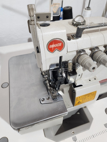 Overlock Industrial 4 Hilos 