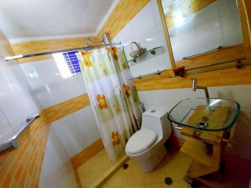 Imagen 12 de 17 de Town House En Venta Urb. Terrazas Del Valle - El Valle