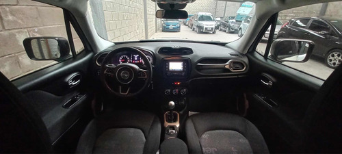 Imagen 13 de 23 de Jeep Renegade 2019 1.8 Sport Plus