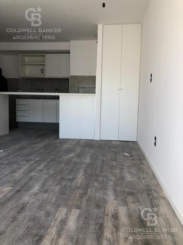 Apartamento De 2 Dormitorios En Venta En Centro