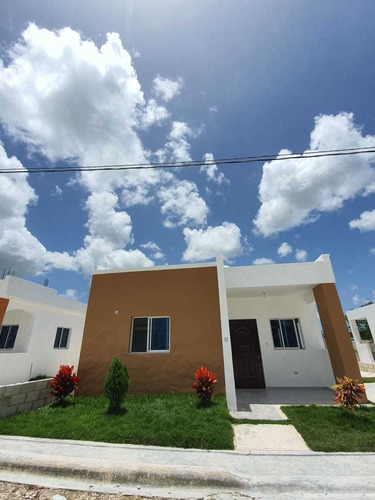 Vendo Esta Casa En Campos Lindo De Verón 