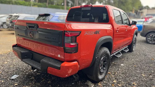 Nissan Frontier 3.8 V6 Pro-4X 4Wd At