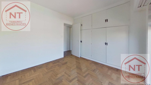Departamento 2 Ambientes. Balcon Corrido. Piso Alto. Villa Del Parque. 58m