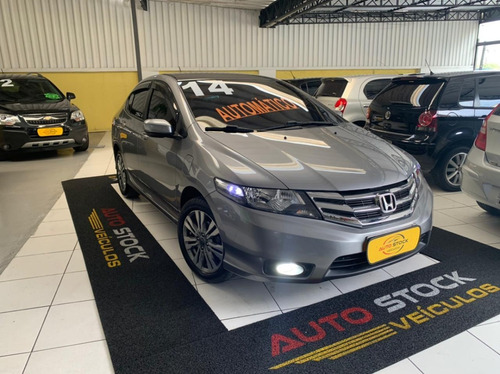Imagem 3 de 14 de Honda City 1.5 Lx 2014
