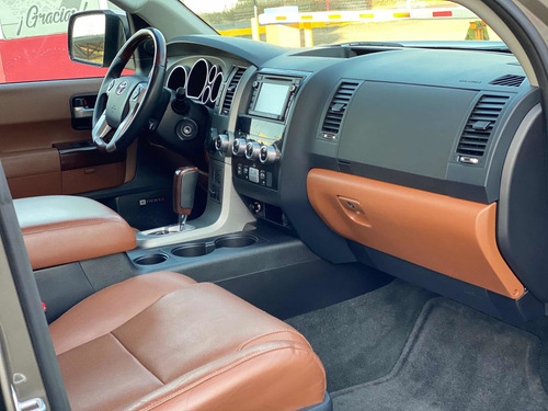 Imagen 1 de 15 de Toyota Sequoia 2017 5.7 Platinum At