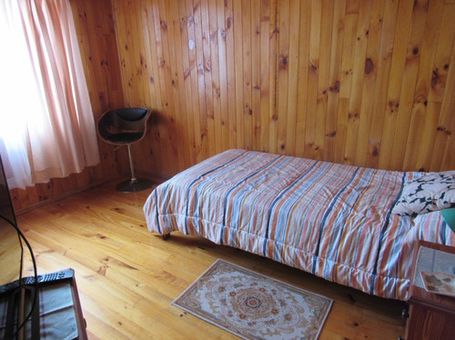 Casa 2 Pisos En Alerce, Puerto Montt, 5 Hab, 2 Baños.