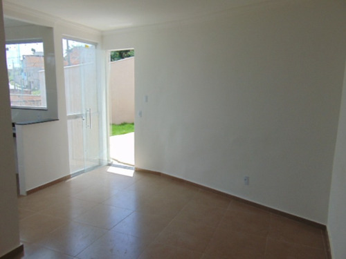 Imagem 3 de 18 de Casas De 2 Quartos, Independentes No B. Viena , Rib. Das Neves - Ca00374 - 70212554