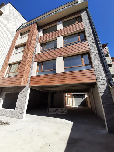 Imagen 1 de 3 de Cochera Fija En Venta Ubicado En Centro De Bariloche, Bariloche, Patagonia