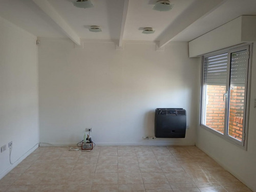 Imagen 4 de 18 de Venta De Casa En Comandante Luis Piedrabuena Santa Cruz