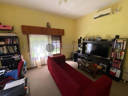 Casa En Venta En Campana: Mateo Blanco S/n