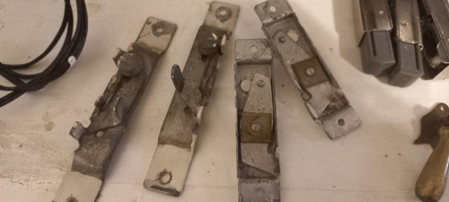 Traba Persiana Madera Plateado (Usado)
