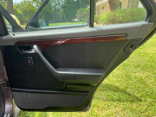 Imagen 10 de 15 de Mercedes-benz 220 C220