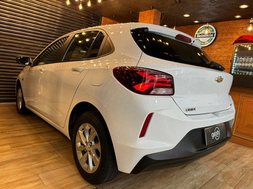 Chevrolet Onix HATCH 10MT LT2