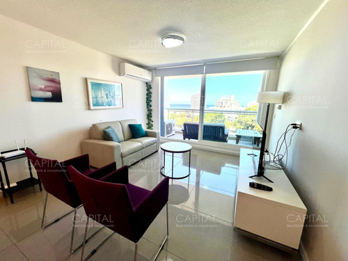 Apartamento De Un Dormitorio En Venta, Torre One Punta Del Este.