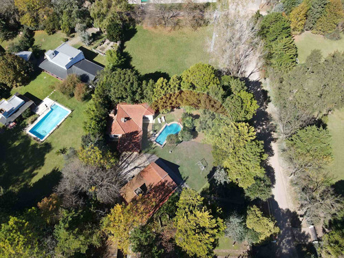 Imagen 3 de 30 de 3 Casas Quintas Sobre 4800 M2 En Las Lomas Ezeiza