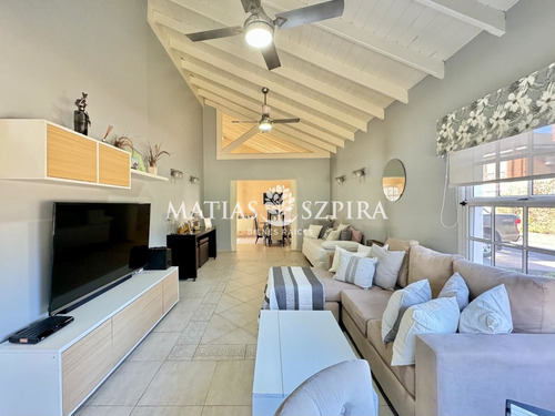 Casa En Venta Country Las Lajas