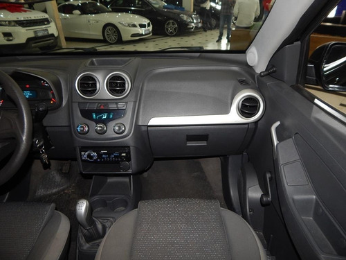 Imagem 12 de 14 de Chevrolet Montana 1.4 Mpfi Ls 8v Econoflex Completa Baixa Km