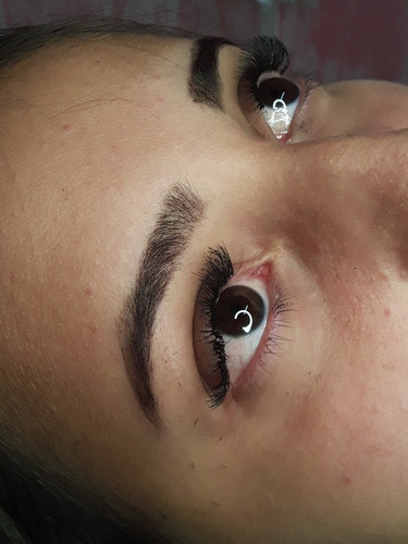 Imagem 2 de 2 de Alongamento De Cilios Micropigmentação