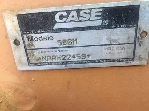 Retroescavadeira Case 580m 4x2 - Ano 2010