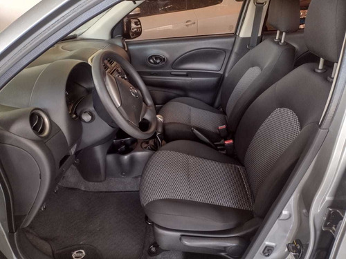 Nissan March 2017 1.6 16v S 5p