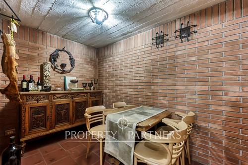 Excelente Casa Estilo Chileno, En Santuario Del V...