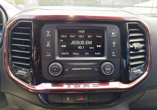 Fiat Toro 1.8 16v Freedom Flex 4x2 Aut. 4p