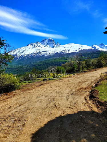 Patagonia, Exclusiva Parcelación En Villa Cerro Ca...