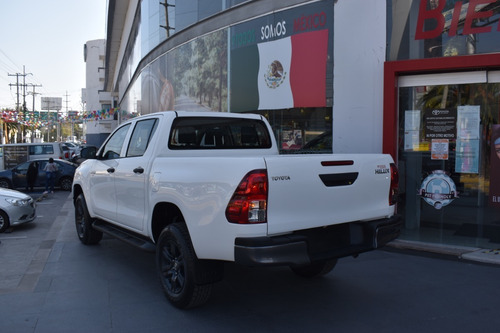 Toyota Hilux Sr 2021