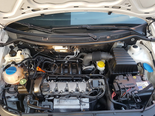 Polo Sedan 1.6 Comfortline Imotion 2013
