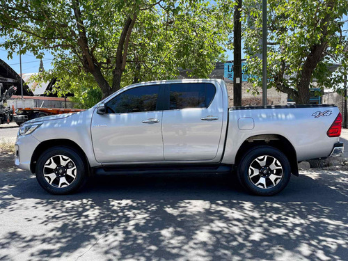 Imagen 2 de 8 de Toyota Hilux 2020 2.8 Cd Srx 177cv 4x4 At