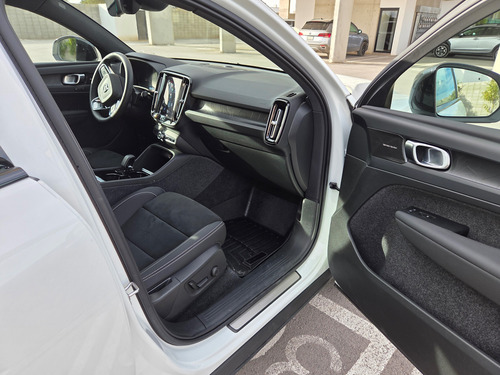 Volvo C40 Recharge Twin