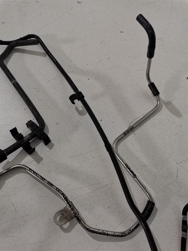 Ducto De Combustible Caddy 2020 (Usado)