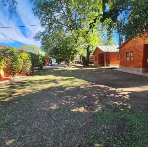 Cabañas Termales/ Departamentos Céntricos