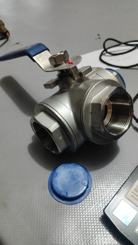 Válvula De Bola De 3 Vías D 1 1/2, Manual Inoxidable, Tipo L