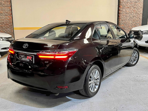 Imagen 7 de 17 de Toyota Corolla 2017 1.8 Xei Mt 140cv
