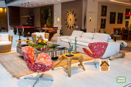 Casa A Venda No Bairro Tamboré Em Santana De Parnaíba - Sp. - Vptb2-51m-1