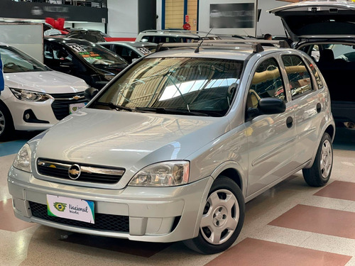 Imagem 4 de 10 de Chevrolet Corsa 2012 1.4 Maxx Com Direção E Vidros Elétricos
