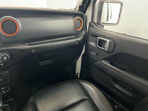 Jeep Gladiator 4p Mojave V6/3.6 Aut