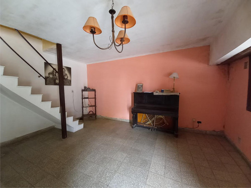 Vendo Casa A Reciclar En Exc. Zona Santo Tomé