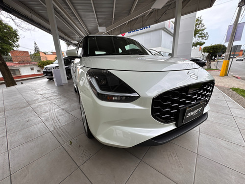 Suzuki Swift Boostergreen 2025 Gls Tm