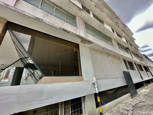 Imagen 2 de 11 de Se Vende Edificio Industrial 5.671m2 Los Ruices