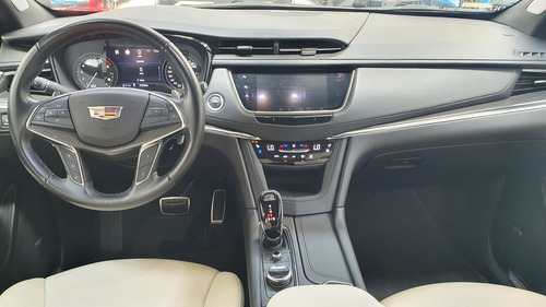 Imagen 10 de 15 de Cadillac Xt5 2020 3.6 V6 Sport Piel 4x4 At