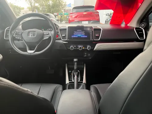 Honda City 1.5 Touring At