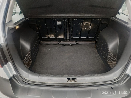 Volkswagen Suran Cross 1.6 Highline 101cv 2