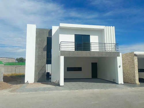 Casa En Venta En Villas Del Renacimiento Torreon