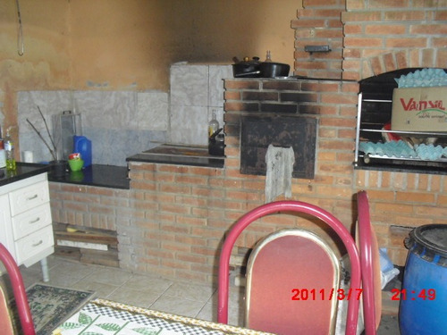 Linda Chácara 2000m2 Com Piscina