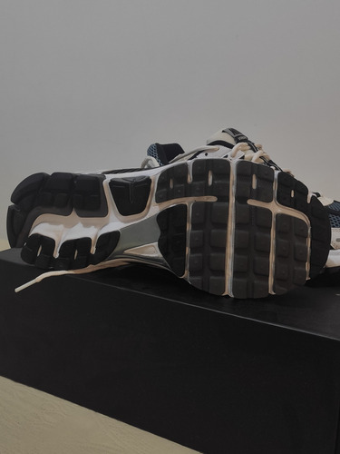 Nike Vomero 5 Limited