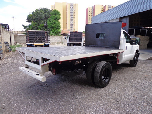 Imagen 4 de 9 de Ford F-350 Super Duty 2012 4x2 Sinc. Con Sistema De Gas Gnv