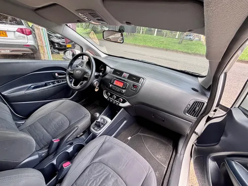 Kia Rio 1.2 4 p