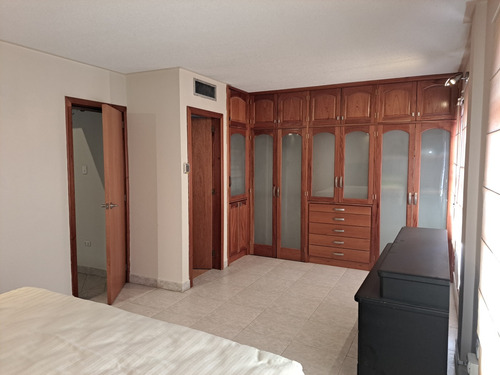 Venta Casa Bote A De 4 Hab , Complejo Turístico El Morro , Lechería Anzoategui